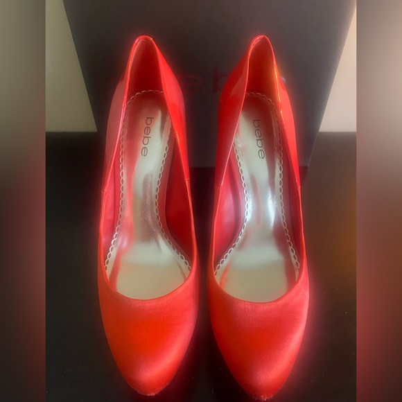 BEBE Rosario-red satin and leather high heel! 5” heel 1.5” platform - Picture 3 of 11
